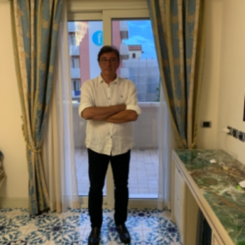 Accompagnatore gigolo Peterpan