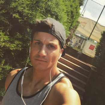 Accompagnatore gigolo Alecinque