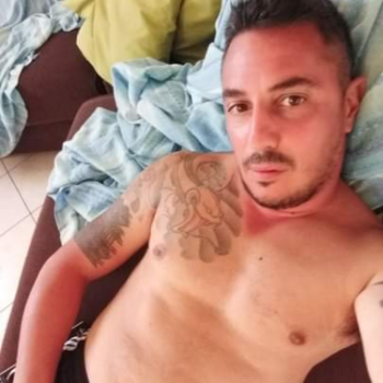 Accompagnatore gigolo Cucciolo