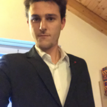 Accompagnatore gigolo Lucatex