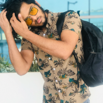 Accompagnatore gigolo Pranav