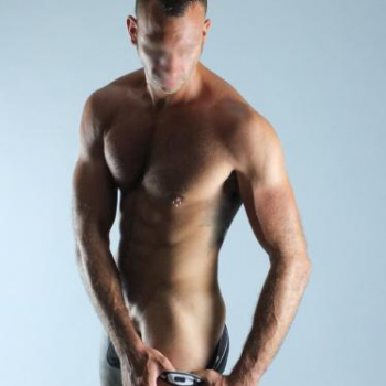 Accompagnatore gigolo Daleccare