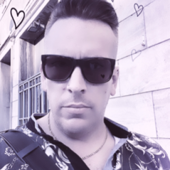 Accompagnatore gigolo Maxxxi