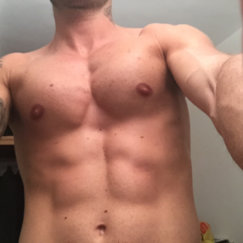 Accompagnatore gigolo Hotboy