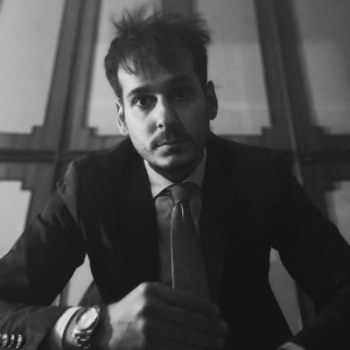 Accompagnatore gigolo Aron