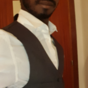 Accompagnatore gigolo Urlo