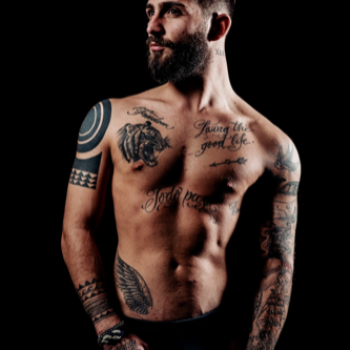 Accompagnatore gigolo Mitre