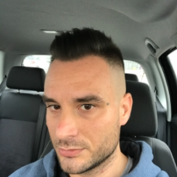 Accompagnatore gigolo Oscar85