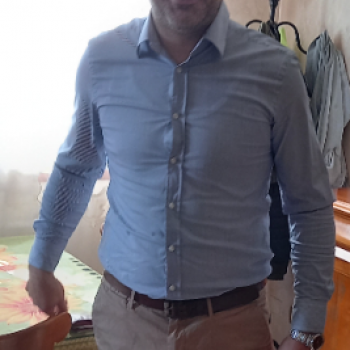 Accompagnatore gigolo Pietros