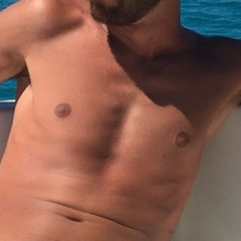 Accompagnatore gigolo Mat20