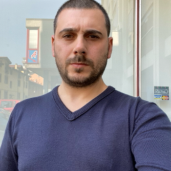 Accompagnatore gigolo Fra9000