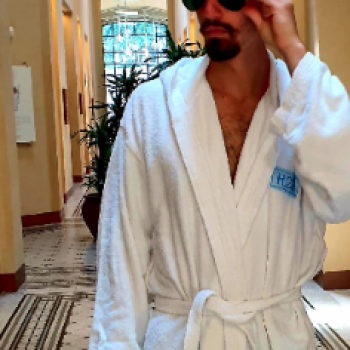 Accompagnatore gigolo Maurodonno