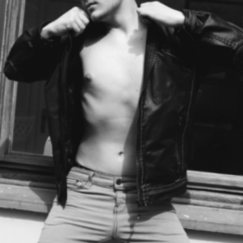 Accompagnatore gigolo Alessioo