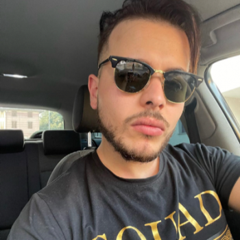 Accompagnatore gigolo Youness