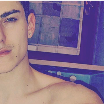 Accompagnatore gigolo Dondodo