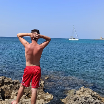 Accompagnatore gigolo Mikytex