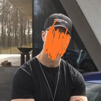 Accompagnatore gigolo Edoardo0095