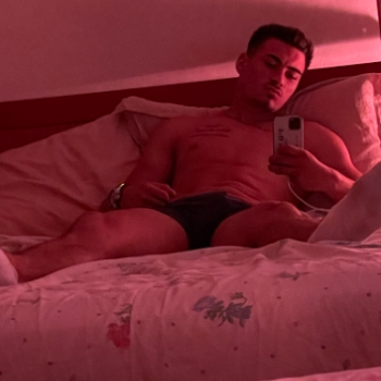 Accompagnatore gigolo Alex.