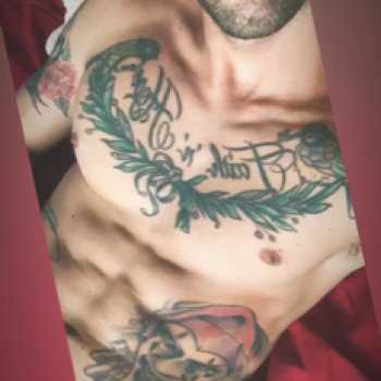 Accompagnatore gigolo Leonardo92.