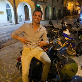 Accompagnatore gigolo Carlo11