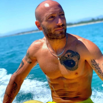 Accompagnatore gigolo Micheal