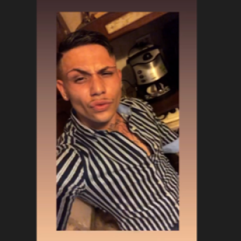Accompagnatore gigolo Andrea6969