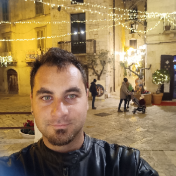 Accompagnatore gigolo Cryce