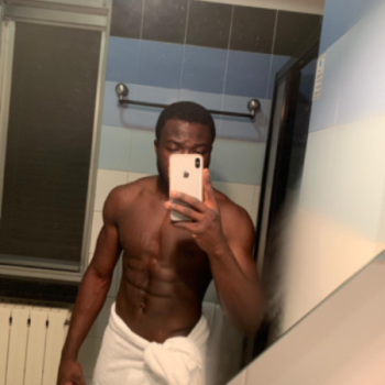 Accompagnatore gigolo Sem