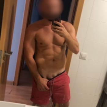 Accompagnatore gigolo Ivan