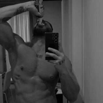 Accompagnatore gigolo Angeldevil