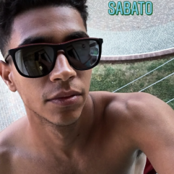 Accompagnatore gigolo Yos