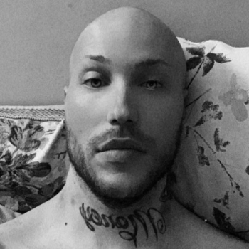 Accompagnatore gigolo Emilianoroma