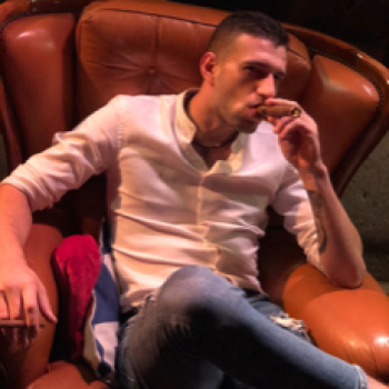 Accompagnatore gigolo Vasile98