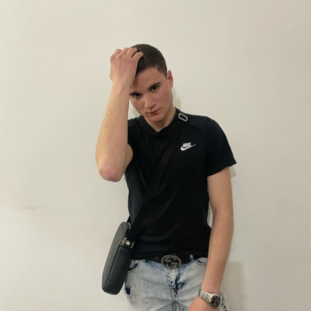 Accompagnatore gigolo Noure03