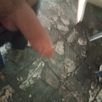 Accompagnatore gigolo Moneim69