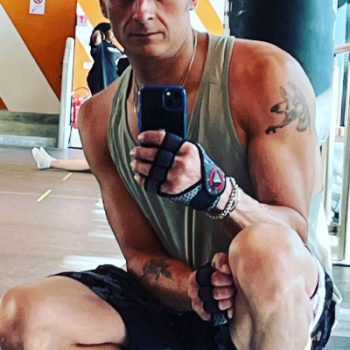Accompagnatore gigolo Mrwolf