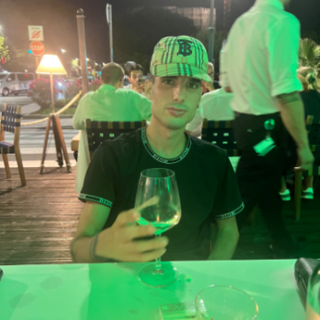 Accompagnatore gigolo Ale170496