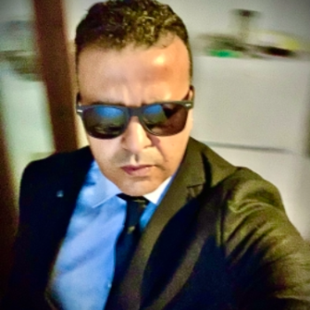 Accompagnatore gigolo Karim