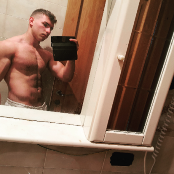 Accompagnatore gigolo Antonioreal