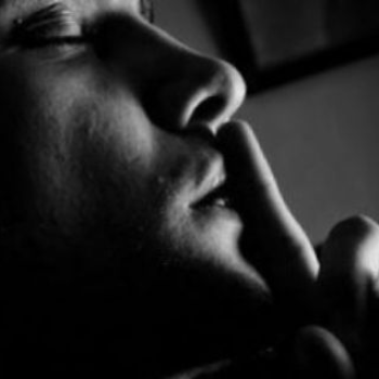 Accompagnatore gigolo Elvis