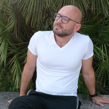 Accompagnatore gigolo Giovani