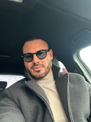 Accompagnatore gigolo Bryan