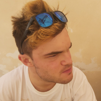 Accompagnatore gigolo Dani