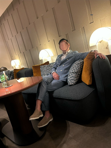 Accompagnatore gigolo Leo