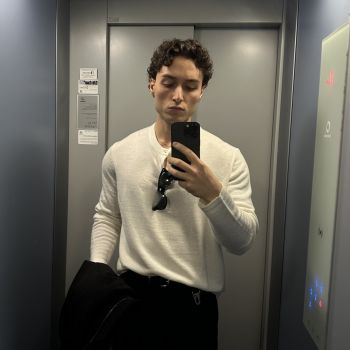 Accompagnatore gigolo Alessandro