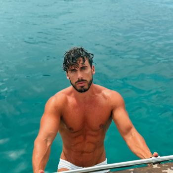 Accompagnatore gigolo Adriano