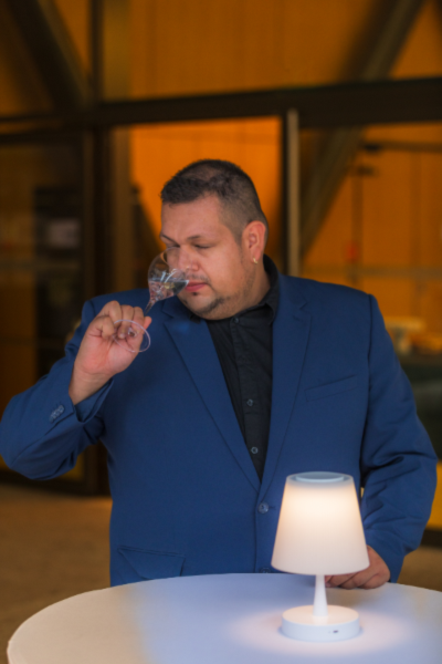 Accompagnatore gigolo Adrian Vega