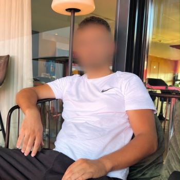 Accompagnatore gigolo Ivan