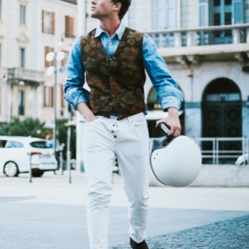 Accompagnatore gigolo Andreysantin