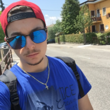 Accompagnatore gigolo Buck